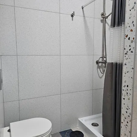 Avinion 2 біля моря 1 поверх Apartment Odesa